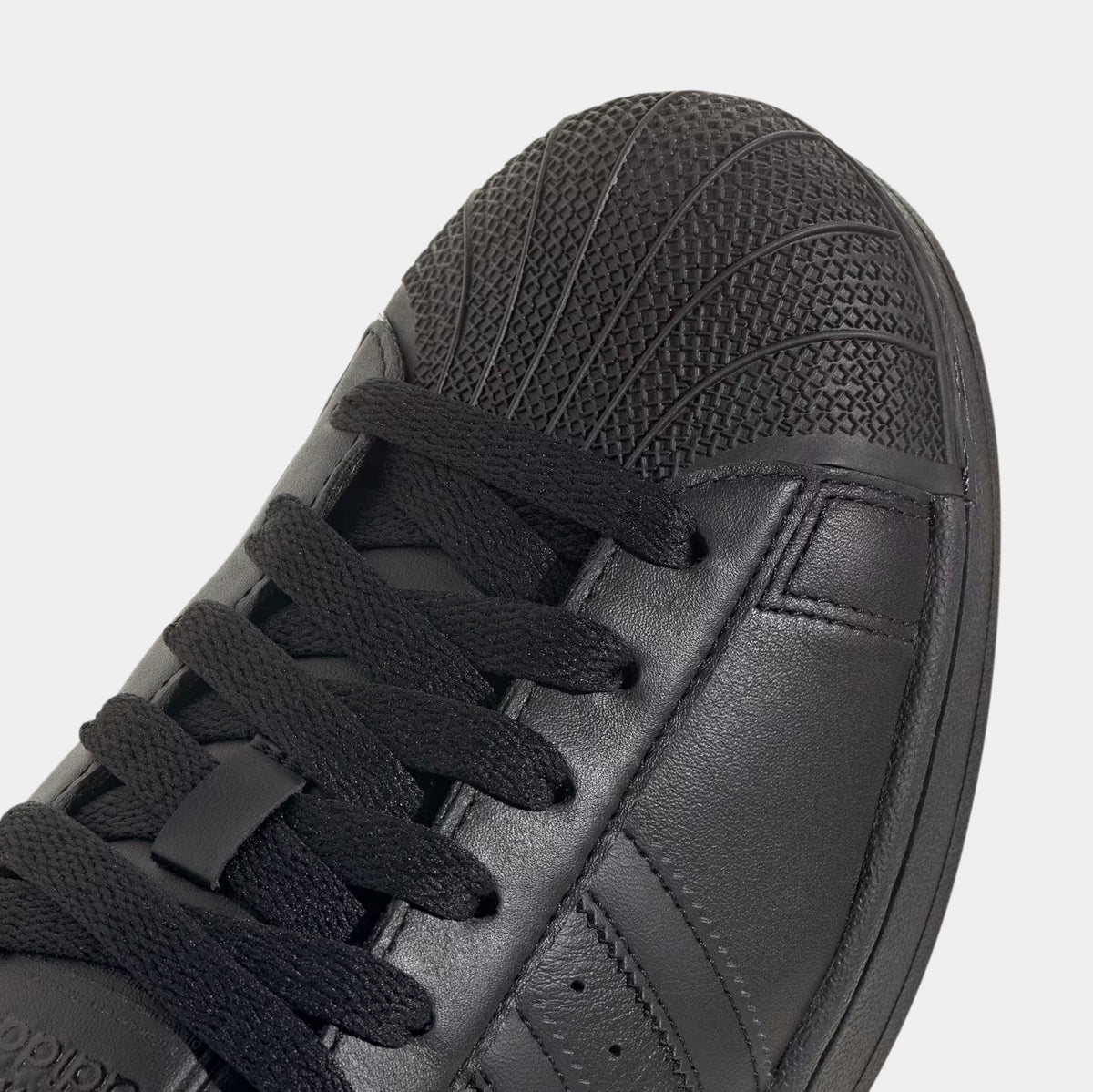 Exclusive Superstar II Mens Lifestyle Shoes (Black) — 4 — Detail View
