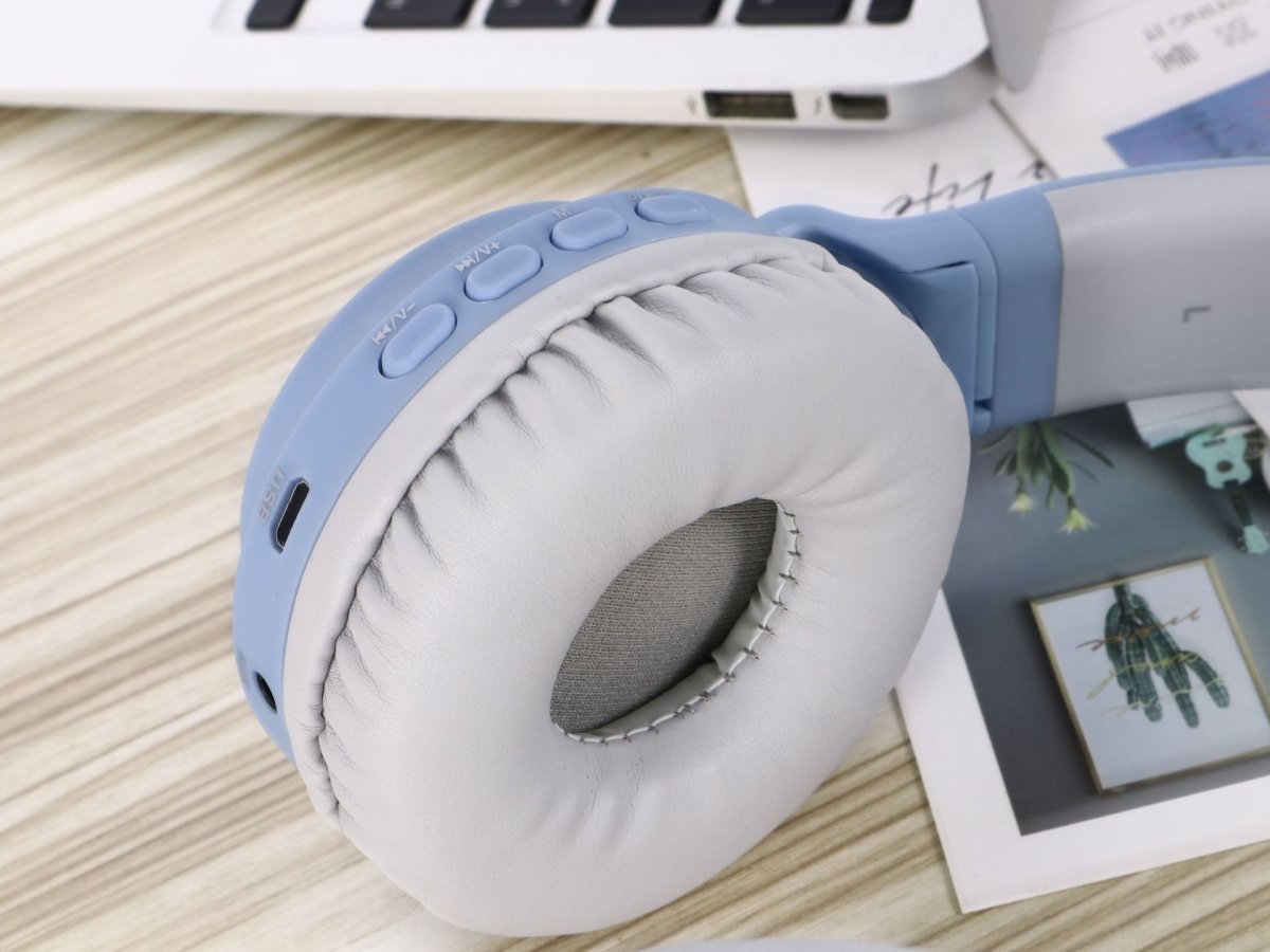 Exclusive Cute Bluetooth 5.0 Headphone — Violet — Alternate View 14