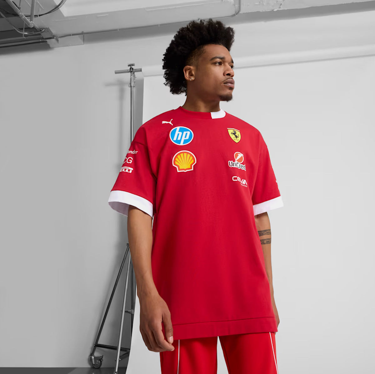 Exclusive Scuderia Ferrari 2025 Driver Mens Short Sleeve Shirt (Dark Cherry/White) — S — Back View
