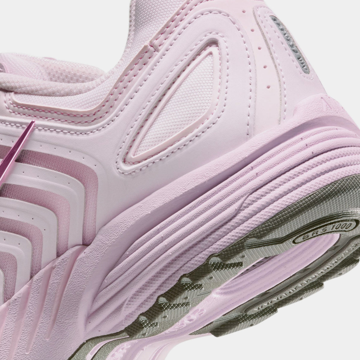 Exclusive Air Pegasus 2K5 Womens Running Shoes (Pearl Pink/Pink Foam/Regal Pink) — 5 — Lifestyle View