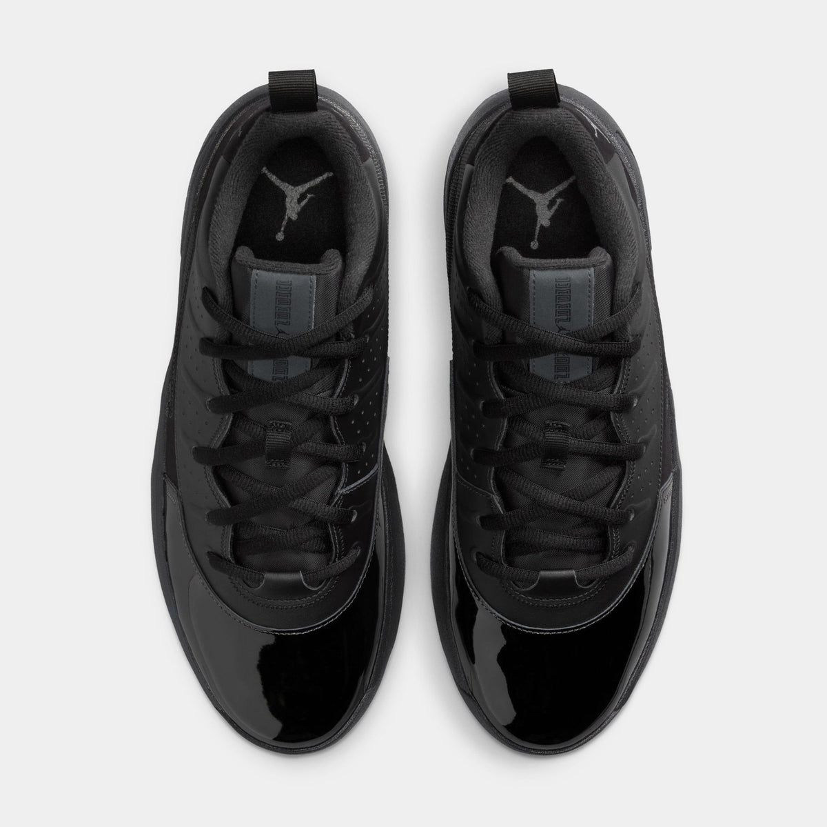 Exclusive Max Aura 7 Mens Lifestyle Shoes (Black/Anthracite) — 7 — Side View