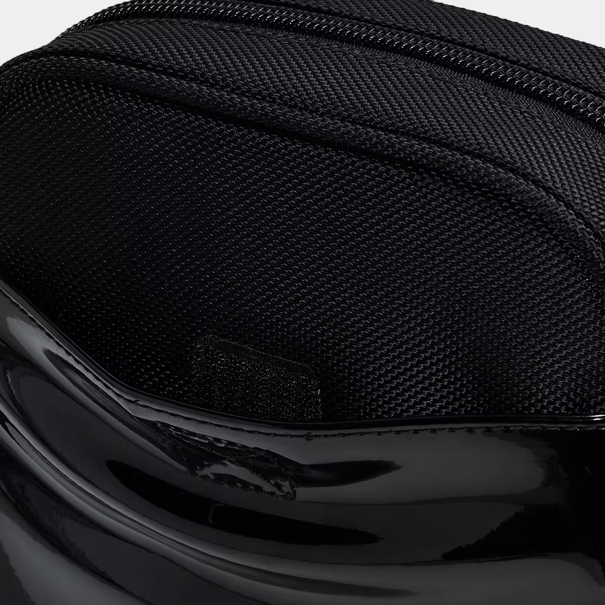 Exclusive Air Jordan Retro Festival Mens Bag (Black/Red) — OS — Detail View