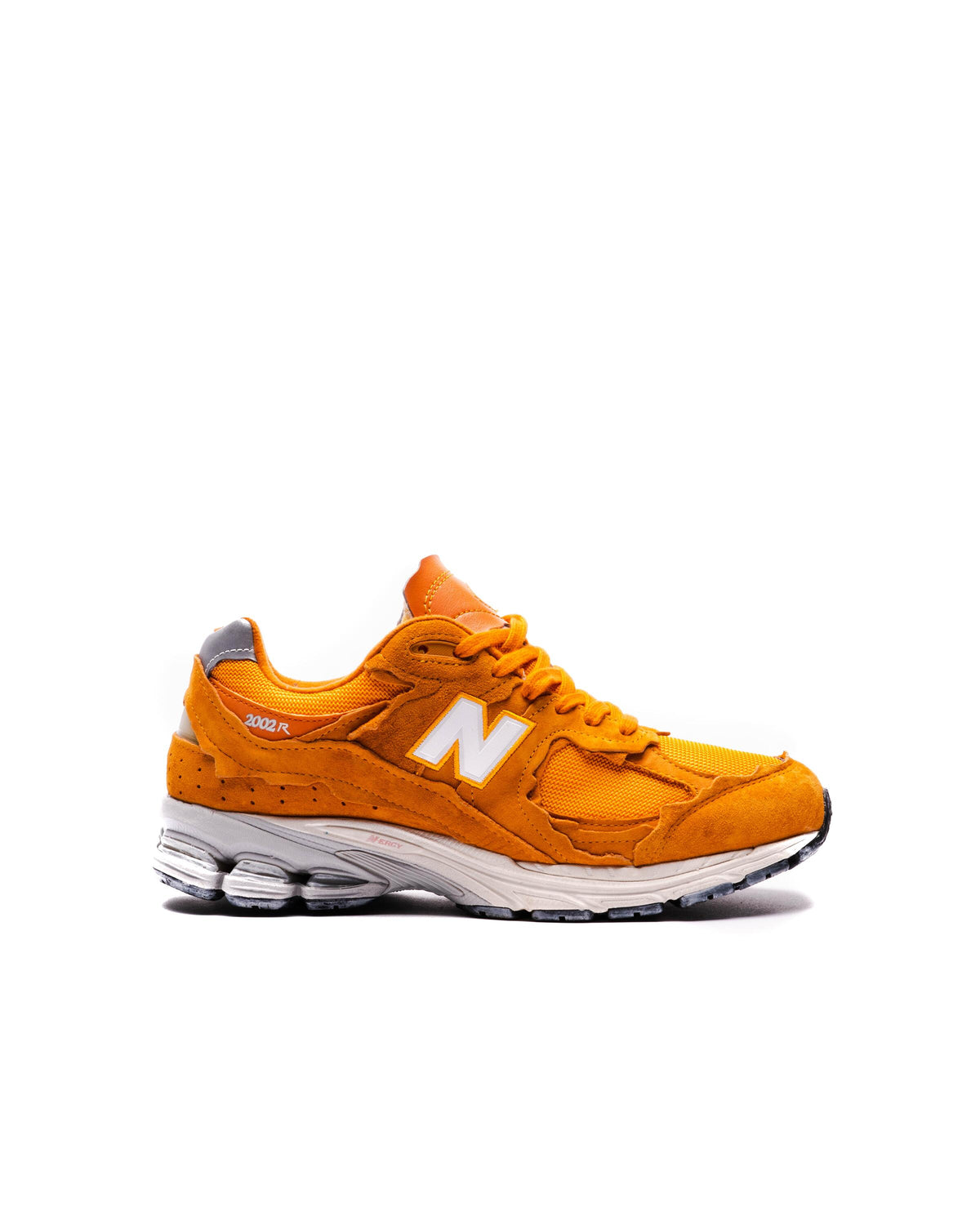 Exclusive New Balance M 2002 RDE “Echo the past, Refine the future” — 4 — Front View