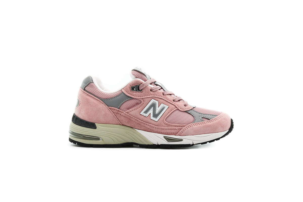 Exclusive New Balance W 991 PNK — 3 — Front View