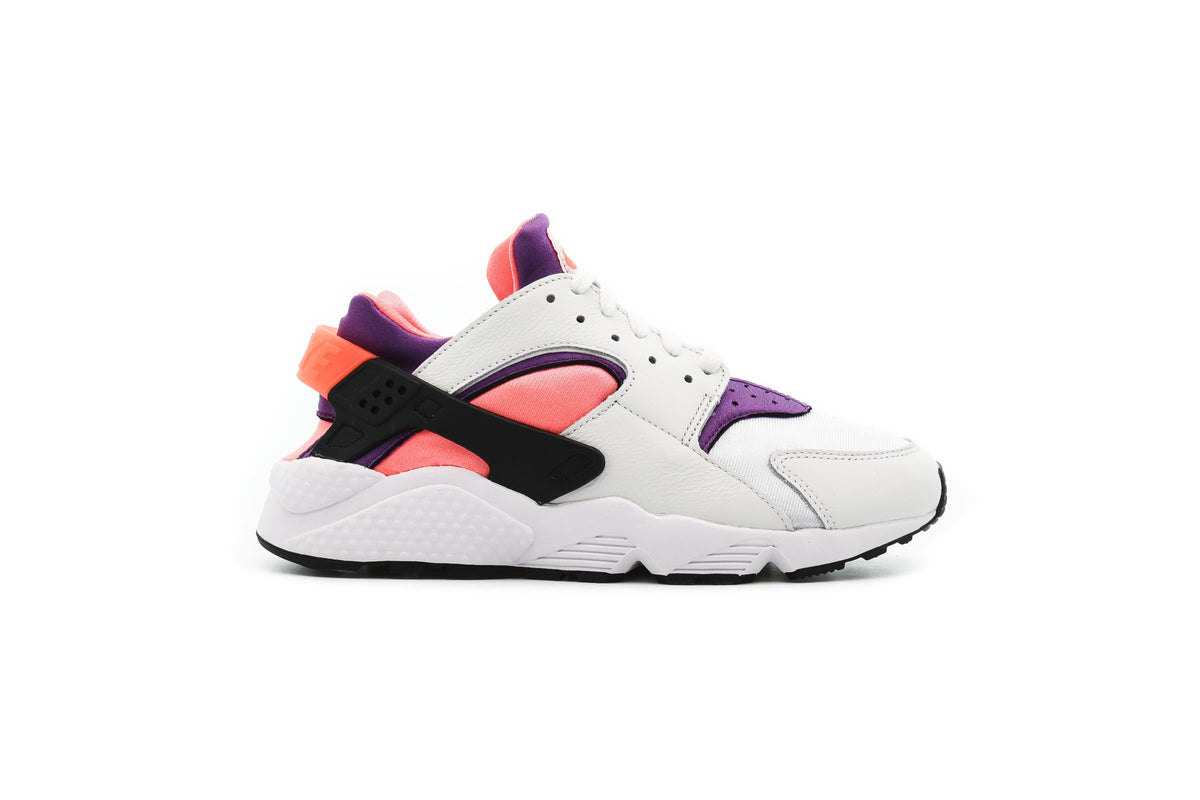 Exclusive Nike AIR HUARACHE "MANGO" — 3.5 — Front View