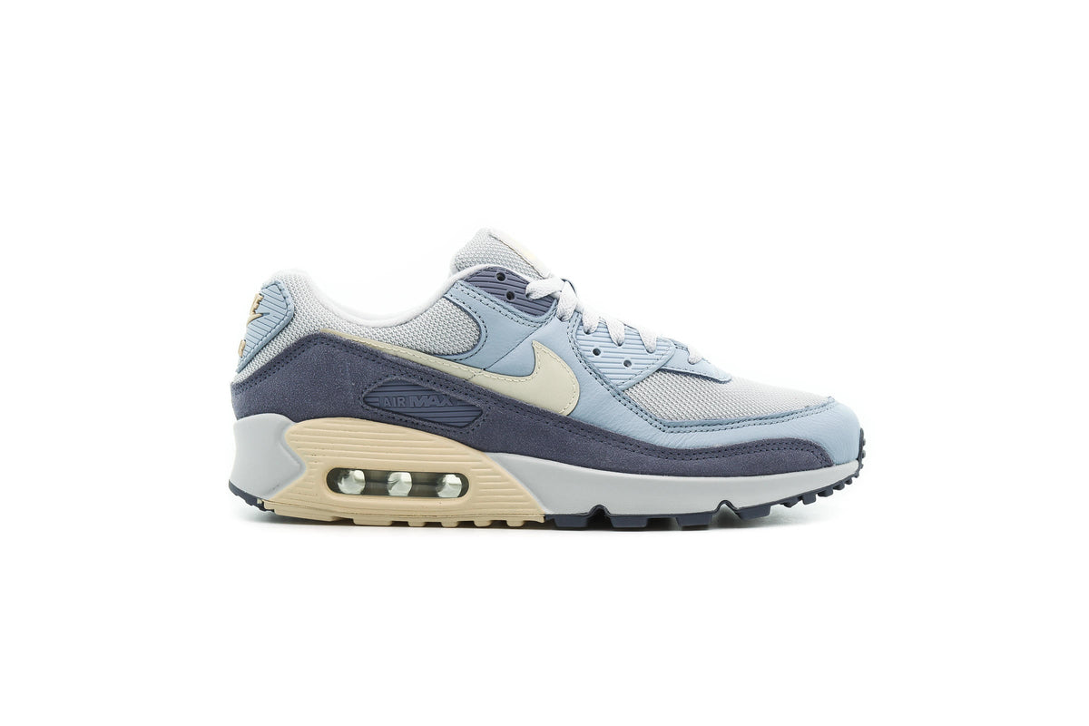 Exclusive Nike AIR MAX 90 PRM — 3.5 — Front View
