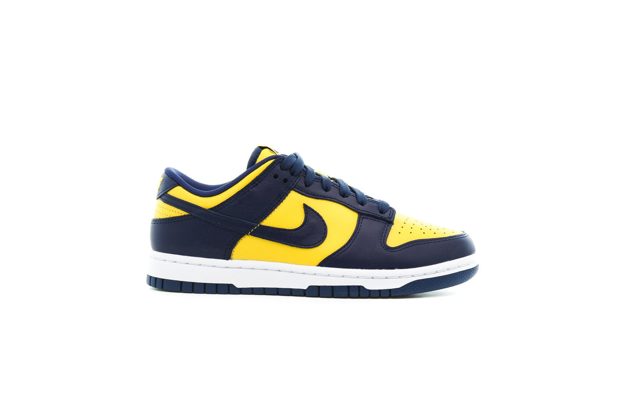 Exclusive Nike DUNK LOW RETRO "VARSITY MAIZE" — 3.5 — Front View