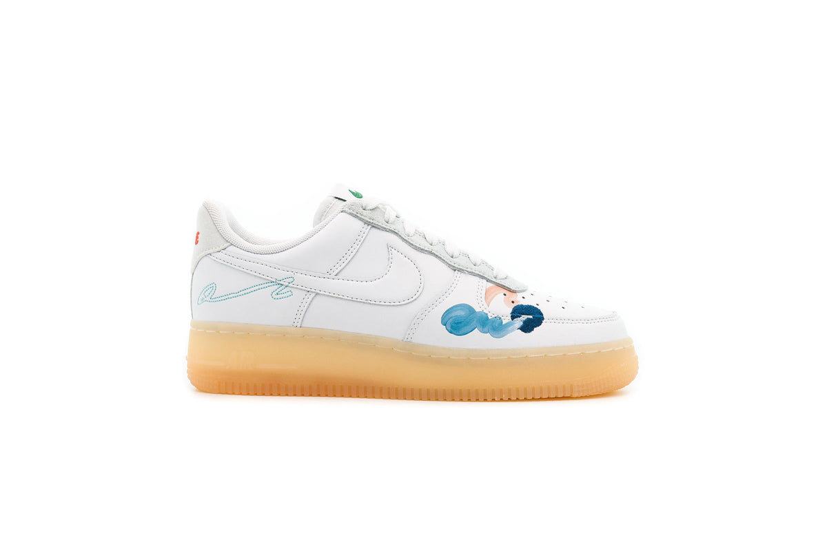 Exclusive Nike FLYLEATHER AIR FORCE 1 "WHITE" — 3.5 — Front View