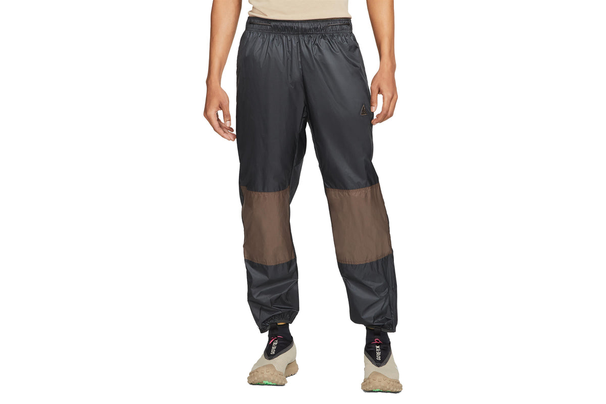 Exclusive Nike ACG CC WINDSHELL PANT "SMOKE GREY" — 2XS — Front View