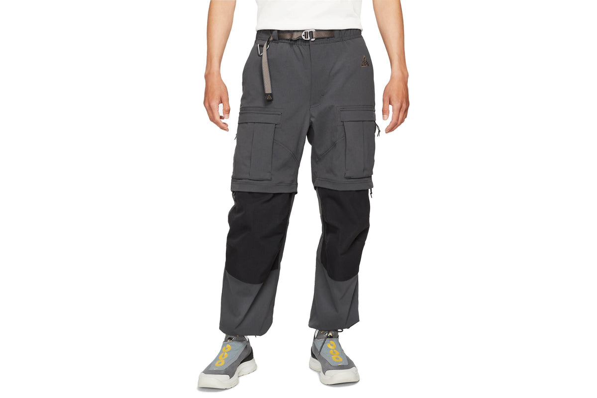 Exclusive Nike ACG SMITH CARGO PANT "SMOKE GREY" — 2XS — Front View