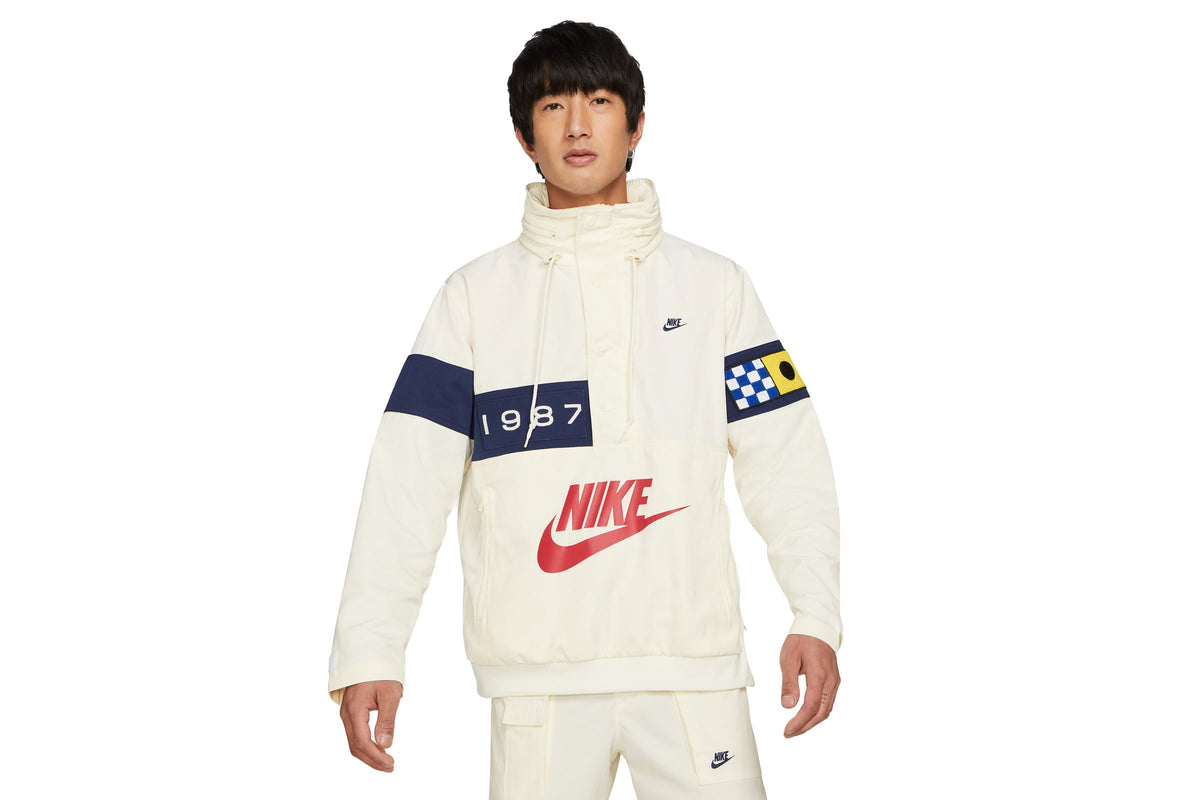 Exclusive Nike NSW REISSUE JACKET "SAIL" — 2XS — Front View