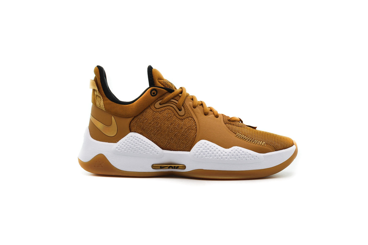 Exclusive Nike PG 5 — 3.5 — Front View