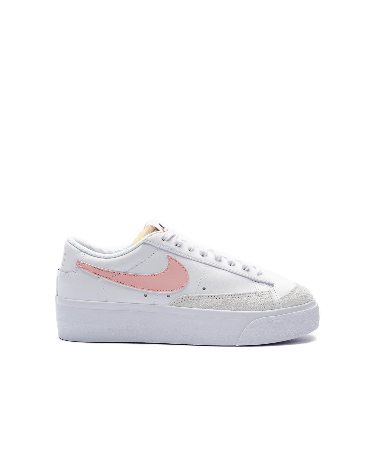 Exclusive Nike WMNS BLAZER LOW PLATFORM — 5 — Front View