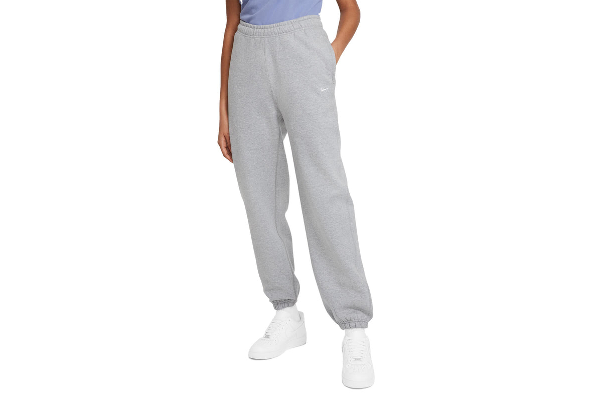 Exclusive Nike WMNS NRG SOLO SWSH FLC PANT — 2XS — Front View
