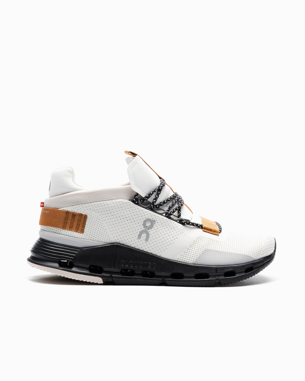 Exclusive ON Running Cloudnova — 7 — Front View