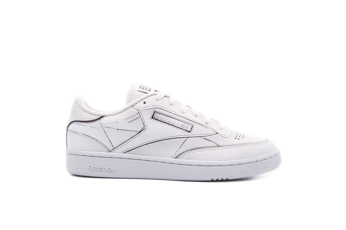 Exclusive Reebok x MAISON MARGIELA PROJECT 0 CLUB C "WHITE" — 4.5 — Front View