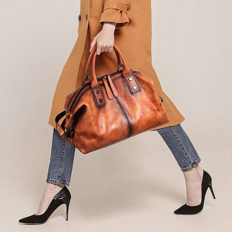 Exclusive Retro Cowhide Handbag | Vintage Leather Bag — Vintage coffee — Front View