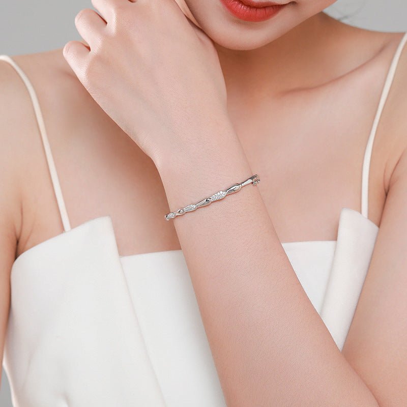 Exclusive S925 Sterling Silver Bracelet For Women — Silver — Size 16cm — Front View