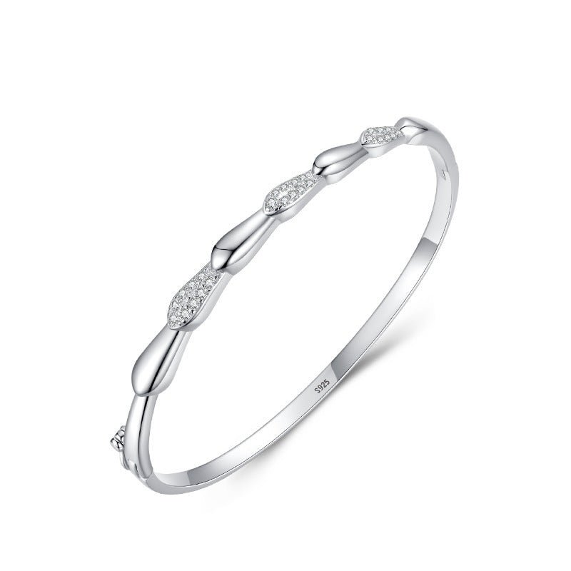 Exclusive S925 Sterling Silver Bracelet For Women — Silver — Size 16cm — Back View