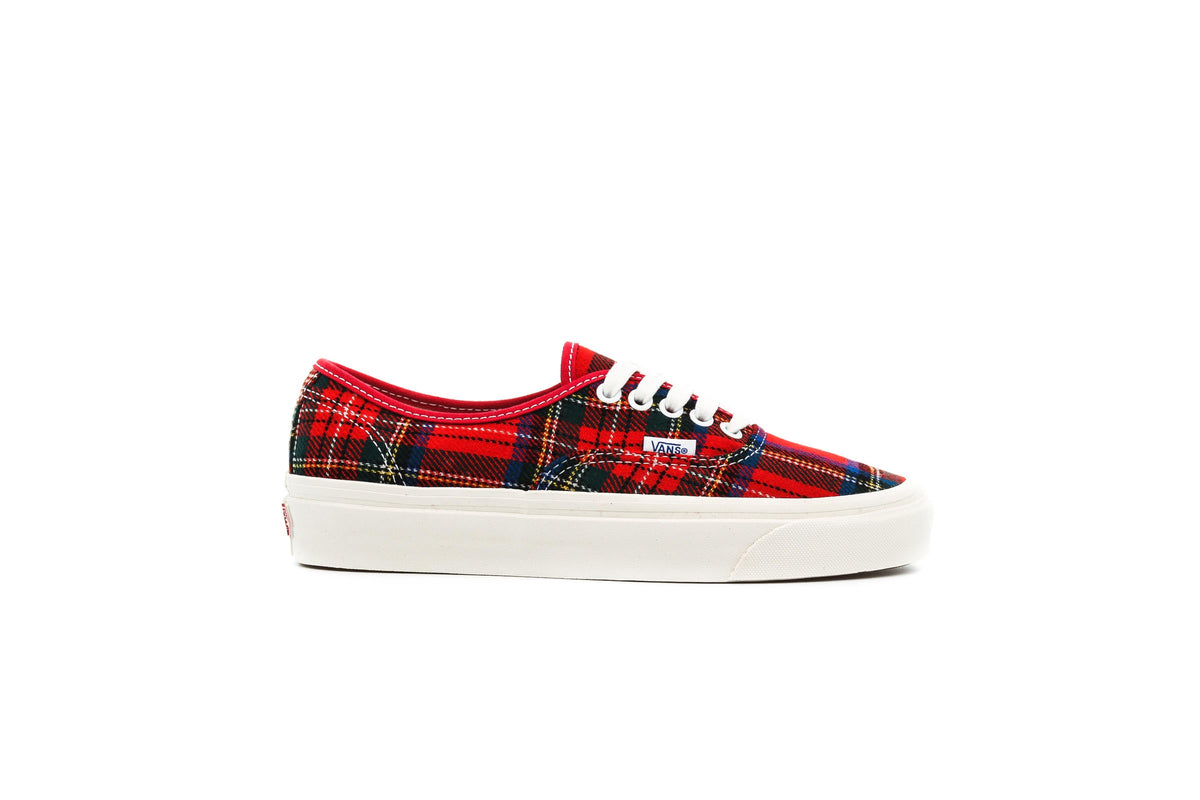 Exclusive Vans x Pendleton AUTHENTIC — 3.5 — Front View