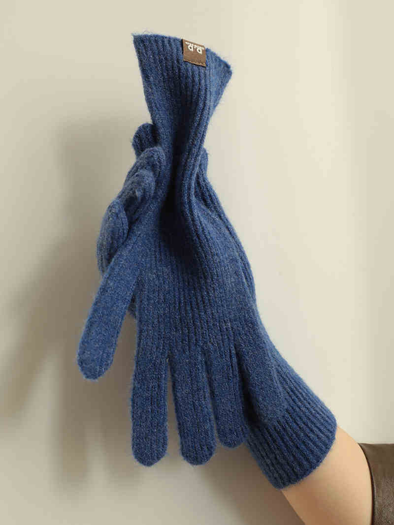 Exclusive Warm-keeping And Cold-proof Finger Touch Screen Gloves — Bordeaux Red — Size Free Size — Alternate View 8