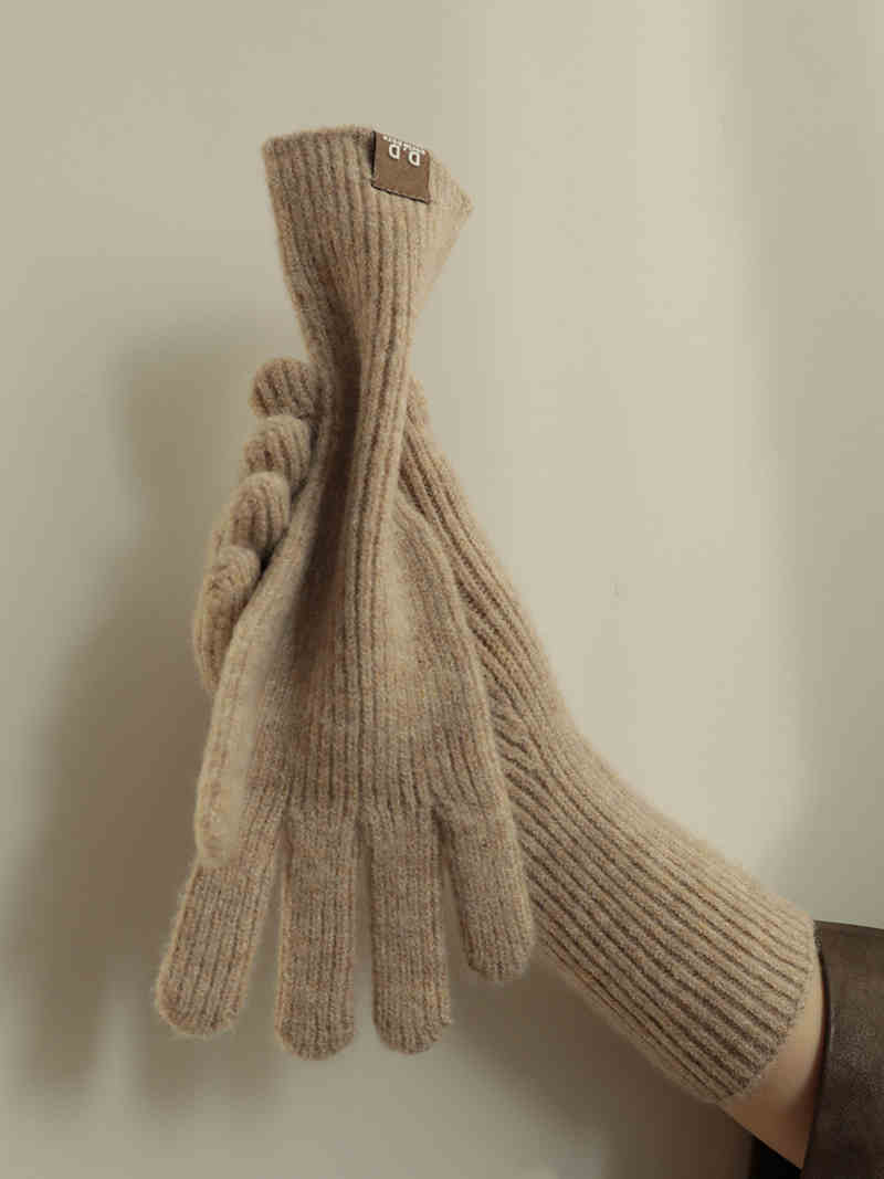 Exclusive Warm-keeping And Cold-proof Finger Touch Screen Gloves — Bordeaux Red — Size Free Size — Lifestyle View