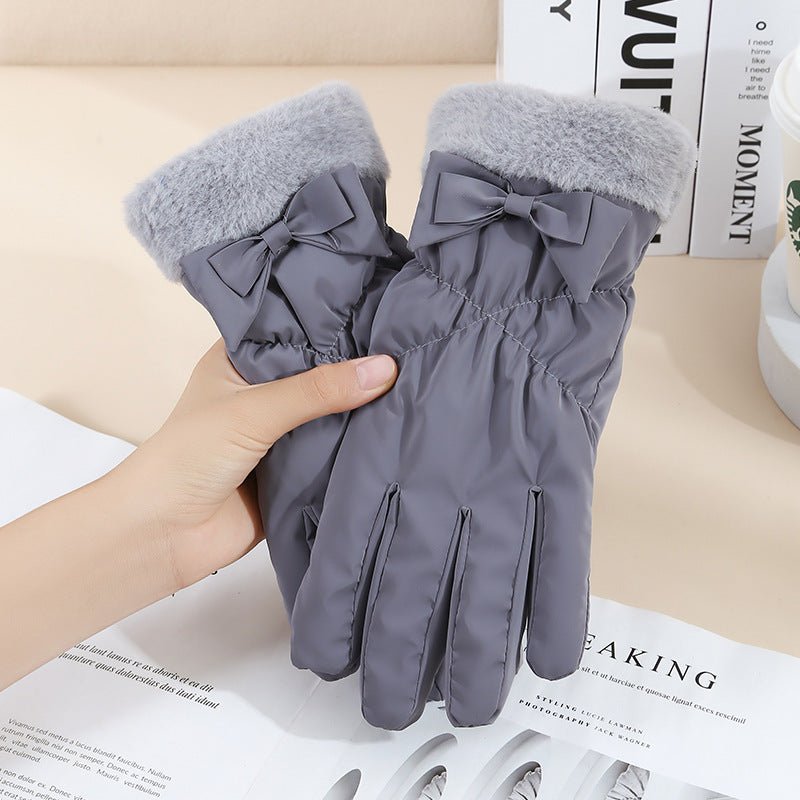 Exclusive Winter Women's Touch Screen Fleece-lined Thickened Warm Gloves — Fur Mouth Bear Beige — Alternate View 11