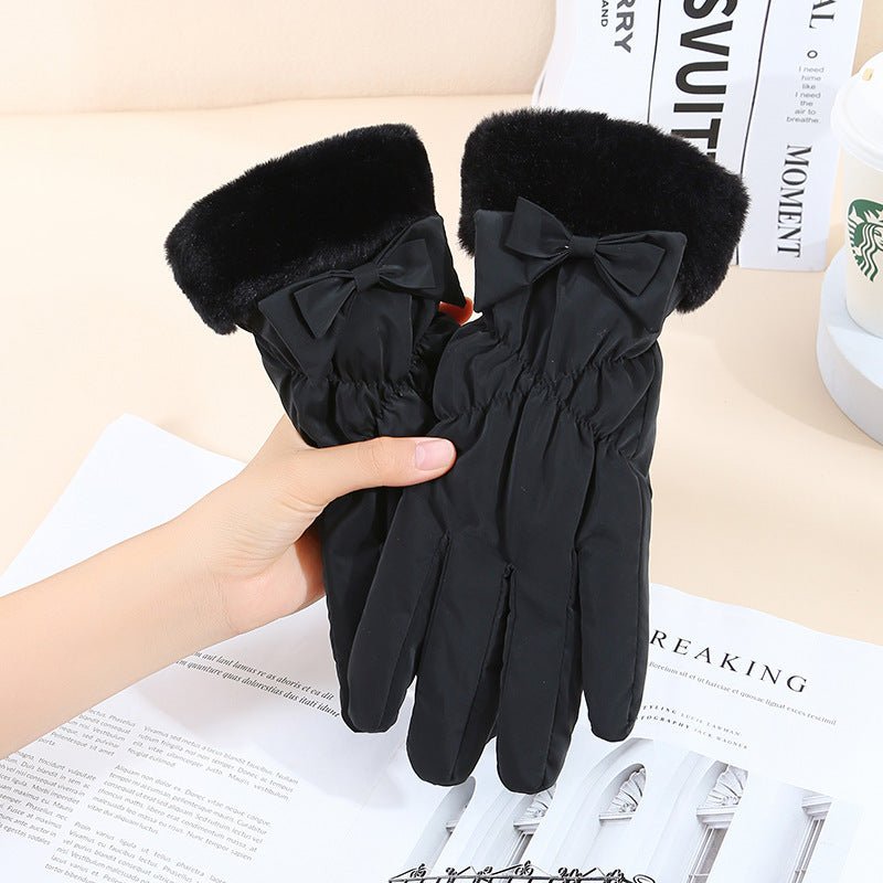 Exclusive Winter Women's Touch Screen Fleece-lined Thickened Warm Gloves — Fur Mouth Bear Beige — Alternate View 10
