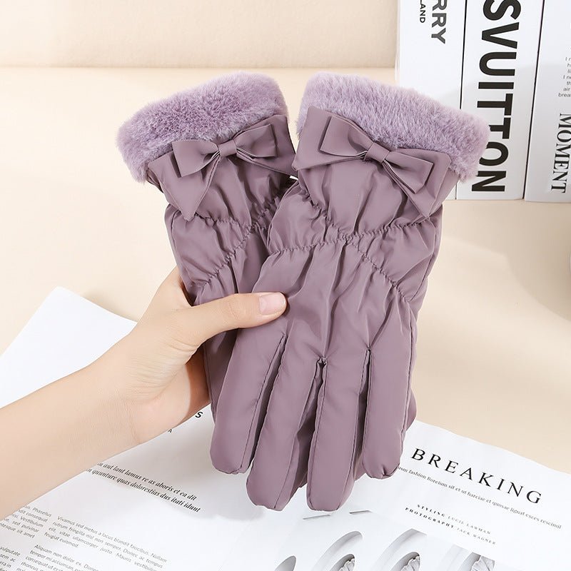 Exclusive Winter Women's Touch Screen Fleece-lined Thickened Warm Gloves — Fur Mouth Bear Beige — Alternate View 12