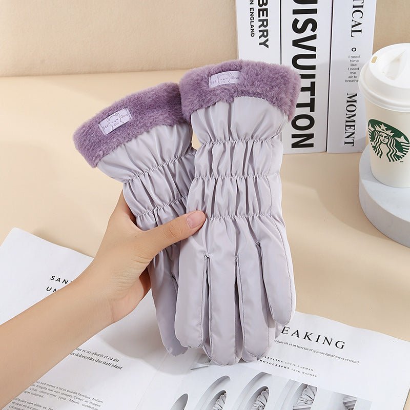 Exclusive Winter Women's Touch Screen Fleece-lined Thickened Warm Gloves — Fur Mouth Bear Beige — Lifestyle View