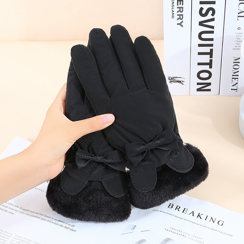 Exclusive Winter Women's Touch Screen Fleece-lined Thickened Warm Gloves — Fur Mouth Bear Beige — Alternate View 15
