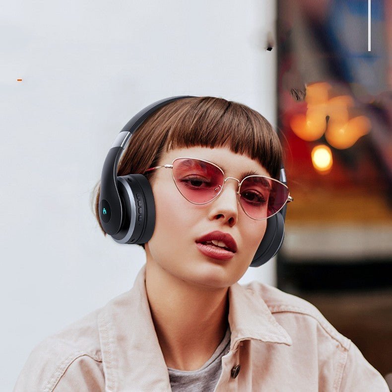 Exclusive Wireless Noise Reduction With Headset Bluetooth Earphones — Black — Size Standard Edition — Front View